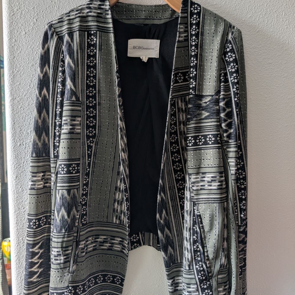 BCBGMAXAZRIA Black and Gray Patterned Women's Jacket
